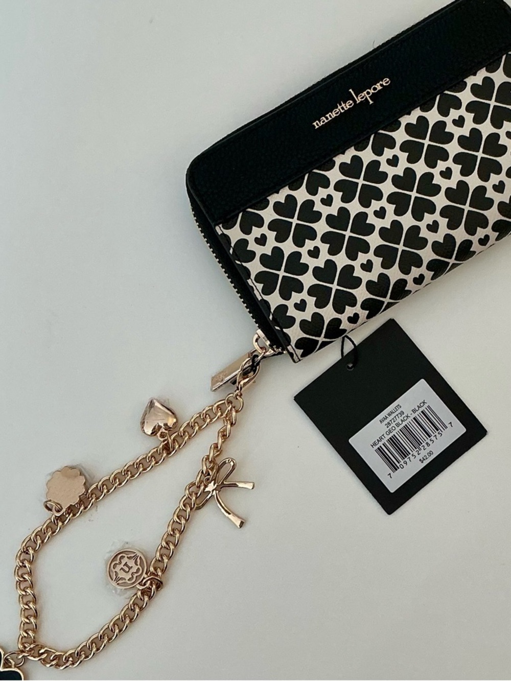NWT Nanette Lepore Wristlet Wallet - Picture 8 of 8